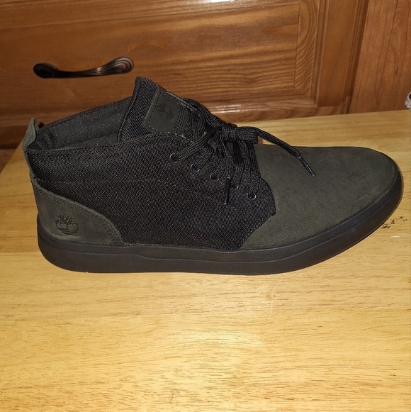 Timberland black leather Davis Square Chukka Boots in men's size 12. Pre-loved - Picture 9 of 13